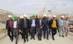 بازدید استاندار هرمزگان از پالایشگاه نفت آفتاب