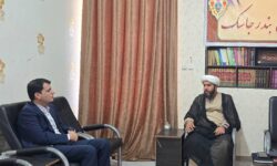 فرماندار جدید جاسک با امام جمعه شهرستان دیدار کرد؛ تأکید بر تعامل و خدمت‌رسانی به مردم