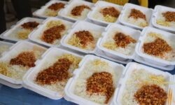 پخت و توزیع بیش از 216 هزار پرس غذای گرم میان نیازمندان بندرعباسی در دهه محرم